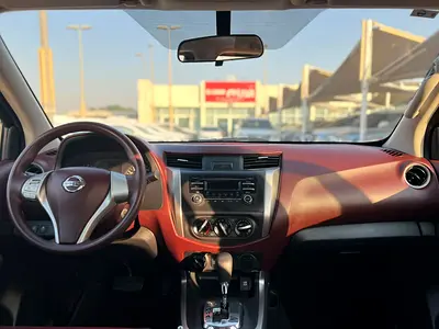 2020 Nissan NAVARA 缩略图 13