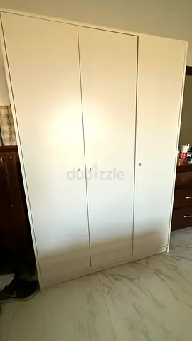 White 3-Door Wardrobe / Armoire in Good Condition