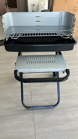 Portable foldable charcoal BBQ grill with stand  NEW