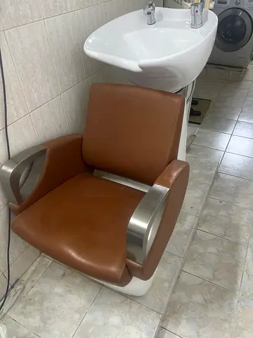 Hair washing chair for sallons