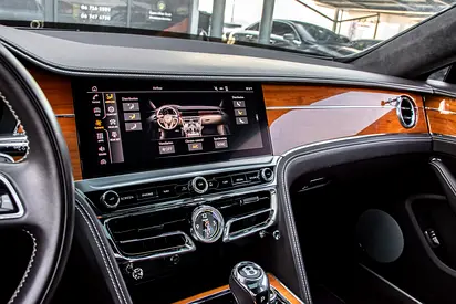 صورة مصغرة 15 لـ 2021 Bentley FLYING SPUR