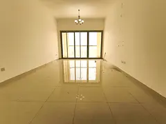 LIKE NEW 3 BHK 3 BATHROOM WARDROBE BUILT IN COVERED PARKING FREE FOR FAMILY ONLY 90K OUTSIDE ZAHIA C