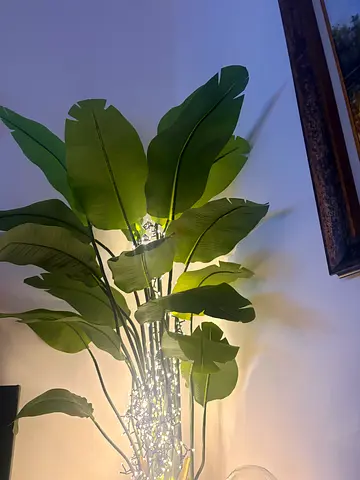 Indoor artificial plant with pot