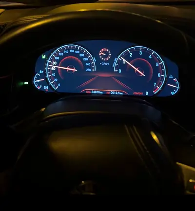 صورة 8 لـ 2016 BMW 7-SERIES