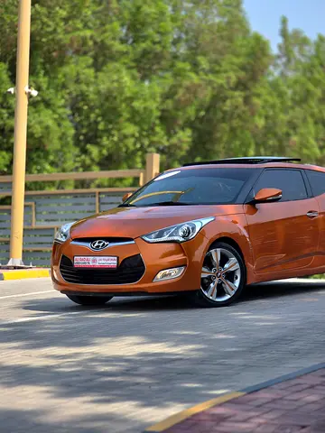 صورة 4 لـ 2017 Hyundai VELOSTER