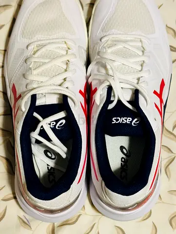 Asics White running shoes, men's size 9