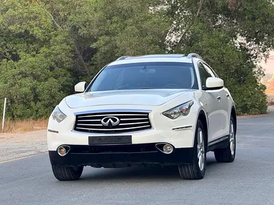 2015 Infiniti QX70 照片 3