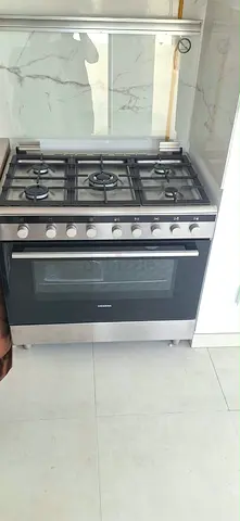 Siemens 5Burner full gas cooker 90cm