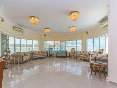 Five Bedrooms for Family I Exclusive Living | Road View I Vacant