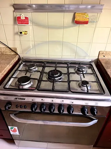AFTRON 5 BURNER GAS COOKER WITH OVEN 80X60CM GOOD CONDITION