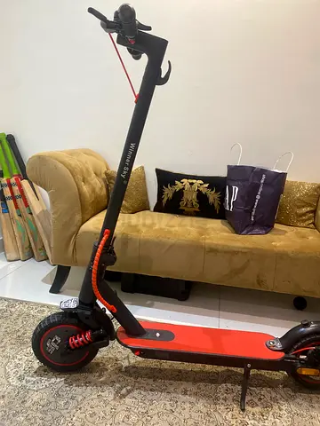 E-scooter for sale suspension ,big pit tires with double indicator with mobile app 70km/ 3 modes