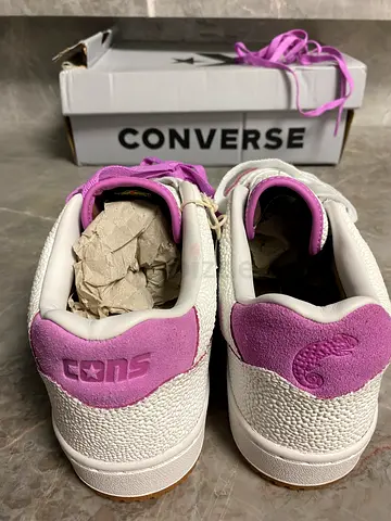 2 Converse Cons AS-1 Pro Sneakers in White and Purple ( Chameleon) Maroon one is used only 2 times
