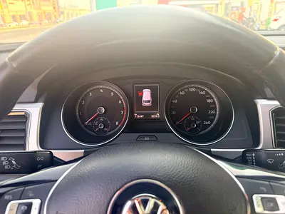 2018 Volkswagen TERAMONT photo 4