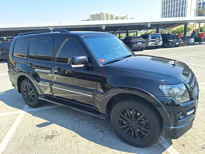 Mitsubishi Pajero Signature Edition 2020 GCC Specs - Impeccable Condition