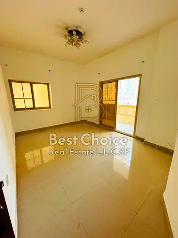 • Distinctive view • Second row from the Corniche • Opposite Al Safiya Park • Free maintenance • Apartment handed over fully finished and serviced