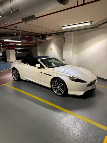 Aston Martin DB9 Volante 2014 GCC Specs