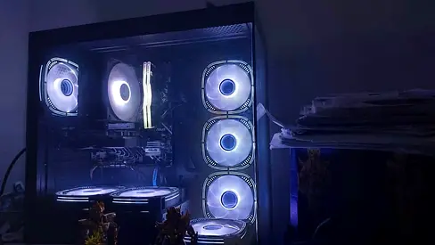 CPU with free computer table