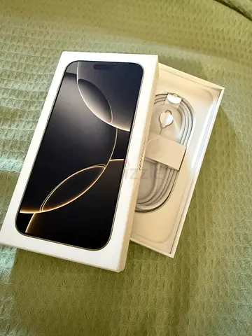 iPhone 16 Pro Max