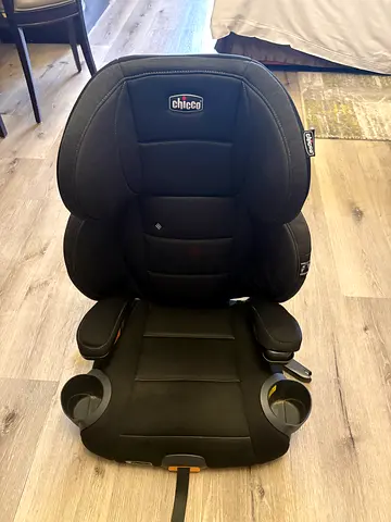 Chicco kidFit Booster Car Seat - Good Condition, Black