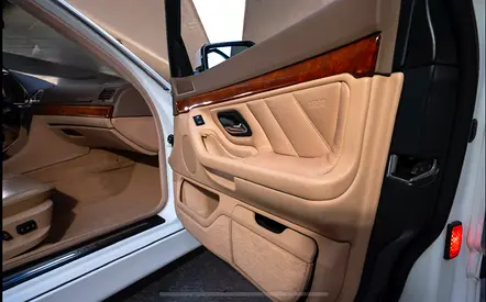 صورة 8 لـ 2001 BMW 7-SERIES