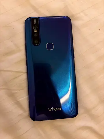 Vivo v 15  smartphone - good condition, blue back, with pop up camera