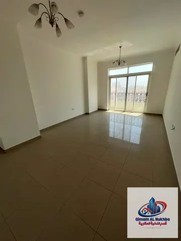 الراحة تبدأ من بيت واسع غرفتين وصالة بالمجره مع بلكونة وغرفتين ماستر و3 حمامات وغرفة غسيل قرب الحديقة والكورنيش والخدمات