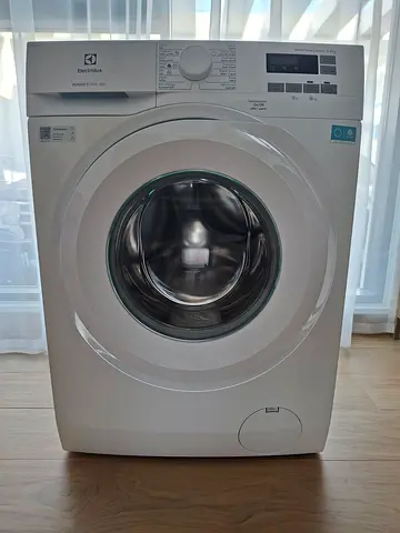 Brand new electrolux washing machine