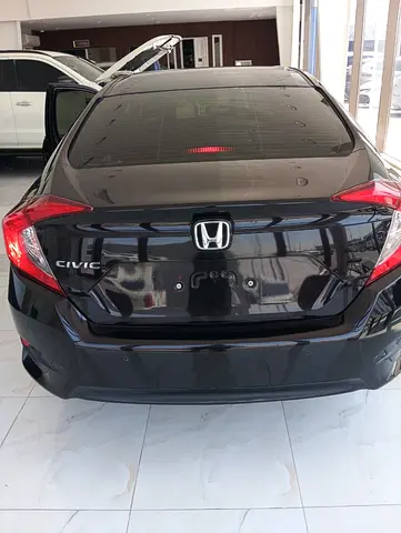 Honda Civic 2020 GCC Specs - Well Maintained