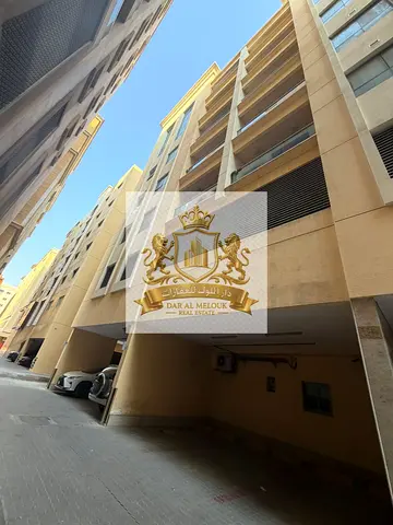 For Sale in Sharjah, Muwaileh Area Commercial/Residential Building Area: 13,127 sq ft Consists of a ground floor with shops and a parking floor +