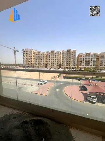 استوديو إعادة بيع في قرية الأميرة – الياسمين عجمان | 595 قدم مربع | دفعة أولى 184 ألف | قسط 9,000 شهرياً | بسعر 355 ألف درهم فقط.