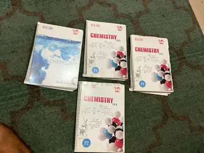 IGCSE Chemistry past paper booklets. Includes P2, P4, P6 and Mark Scheme. Good condition, useful for