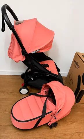 Yoyo 2 stroller and bassinet