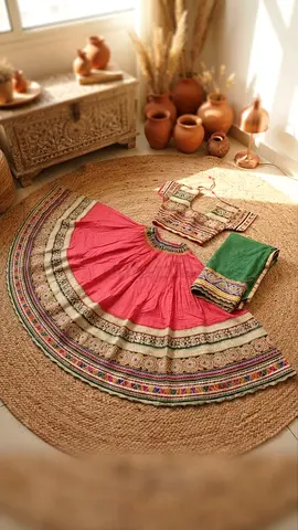 Salwar Kameez / Lehenga set - Pink with green dupatta, embroidered border, good condition