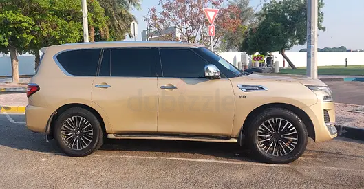 Serious buyers only Nissan Patrol 2012 SE Platinum GCC Specs 185,000 km 2019 Upgraded Look