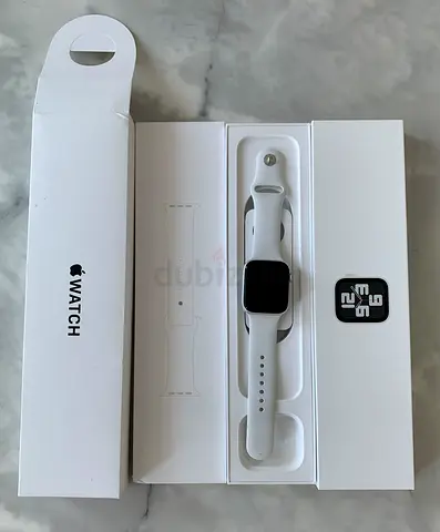 Apple Watch SE 2nd Generation 44mm -Excellent Condition, Original Box