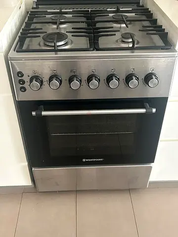 Stainless Steel 4-Burner Westpoint Gas Cooker with Oven