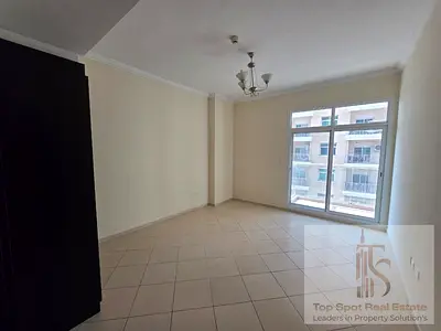 Spacious 1BR Apartment | Mazaya 7 Liwan | Balcony & City Views