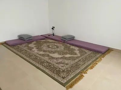 1 big rug + 4 cushions+ 2 mattress