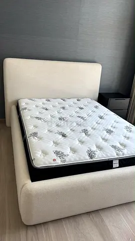 Crate and Barrell queen bed