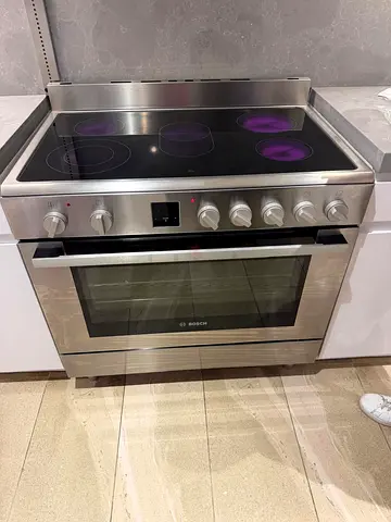 Bosch New Model Freestanding Electric Cooker 90x60cm