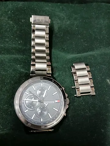 Tommy hilfiger Men's stainless steel chronograph watch with extra links