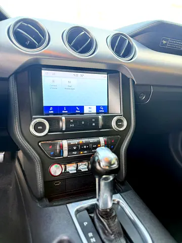 2020 FORD MUSTANG — миниатюра 11