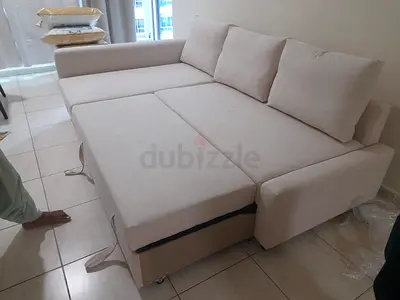 Modern L-Shaped Sectional Sofa Bed in Cream