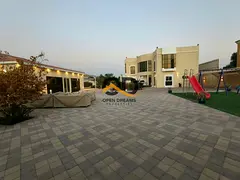 Fully furnished 5b huge villa for rent al rahmaniya sharjah