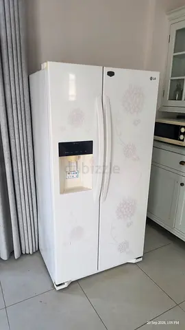 2xfridge , stove, washing machine