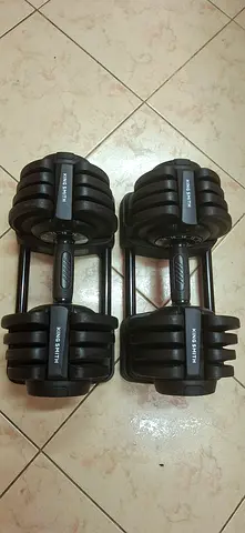 Adjustable dumbbell each 18kg gym fitness