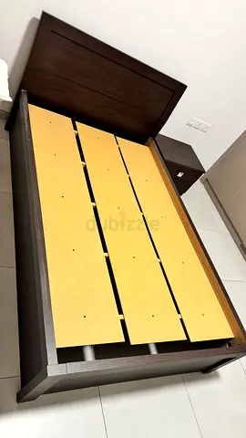 120cm X 200 cm single size wooden bed frame with headboard - dark brown, excellent condition