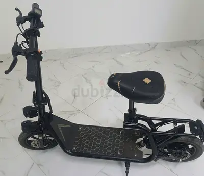 Electric scooter