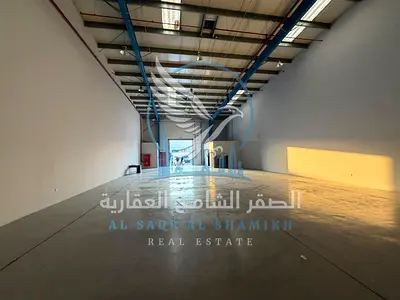 مستودع للإيجار – المنطقة الصناعية 18، الشارقة موقع على شارع رئيسي | 3,600 قدم مربع | مخصص للتخزين فقط