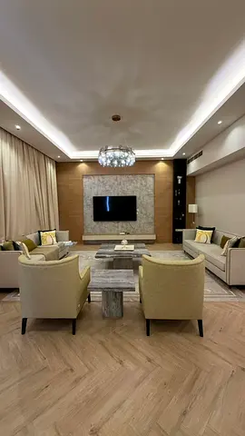 Luxurious Furnished | 4 bed + maid Villa| Next to Mall | Vacant